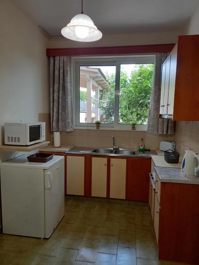 Apartmán Stefanos Studios Lassi