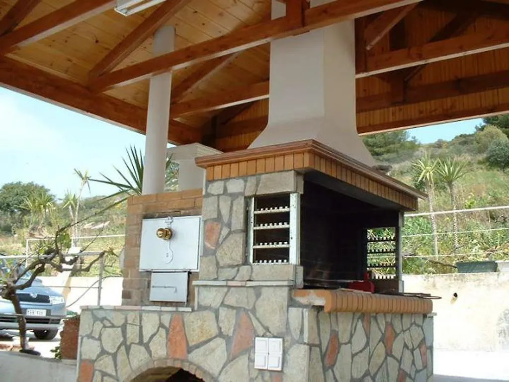 Stefanos Studios Lassi